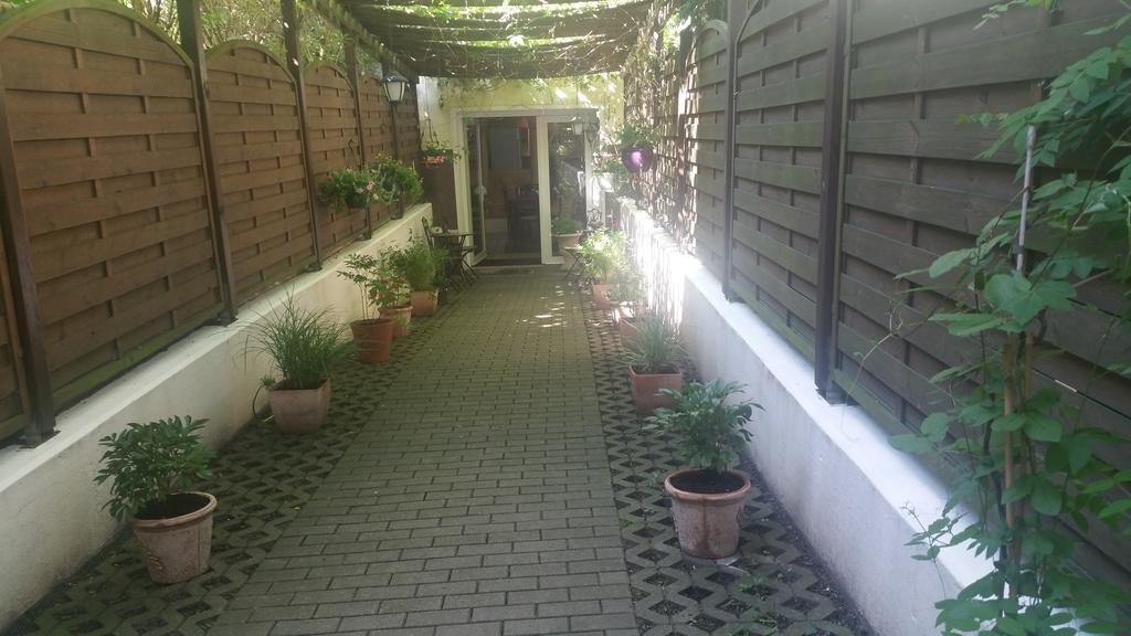 Pension Tempelhof Berlín Exterior foto